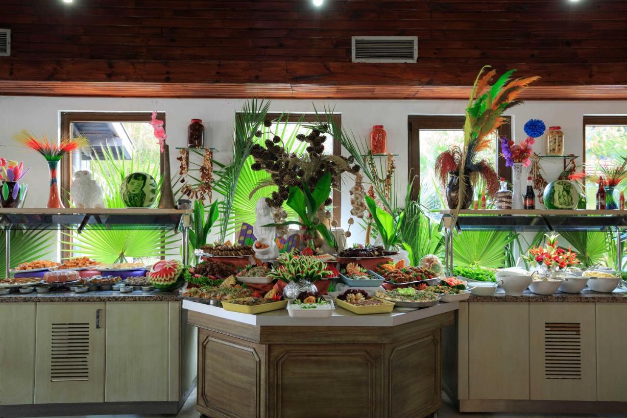 Club Akman Beach Camyuva Bagian luar foto