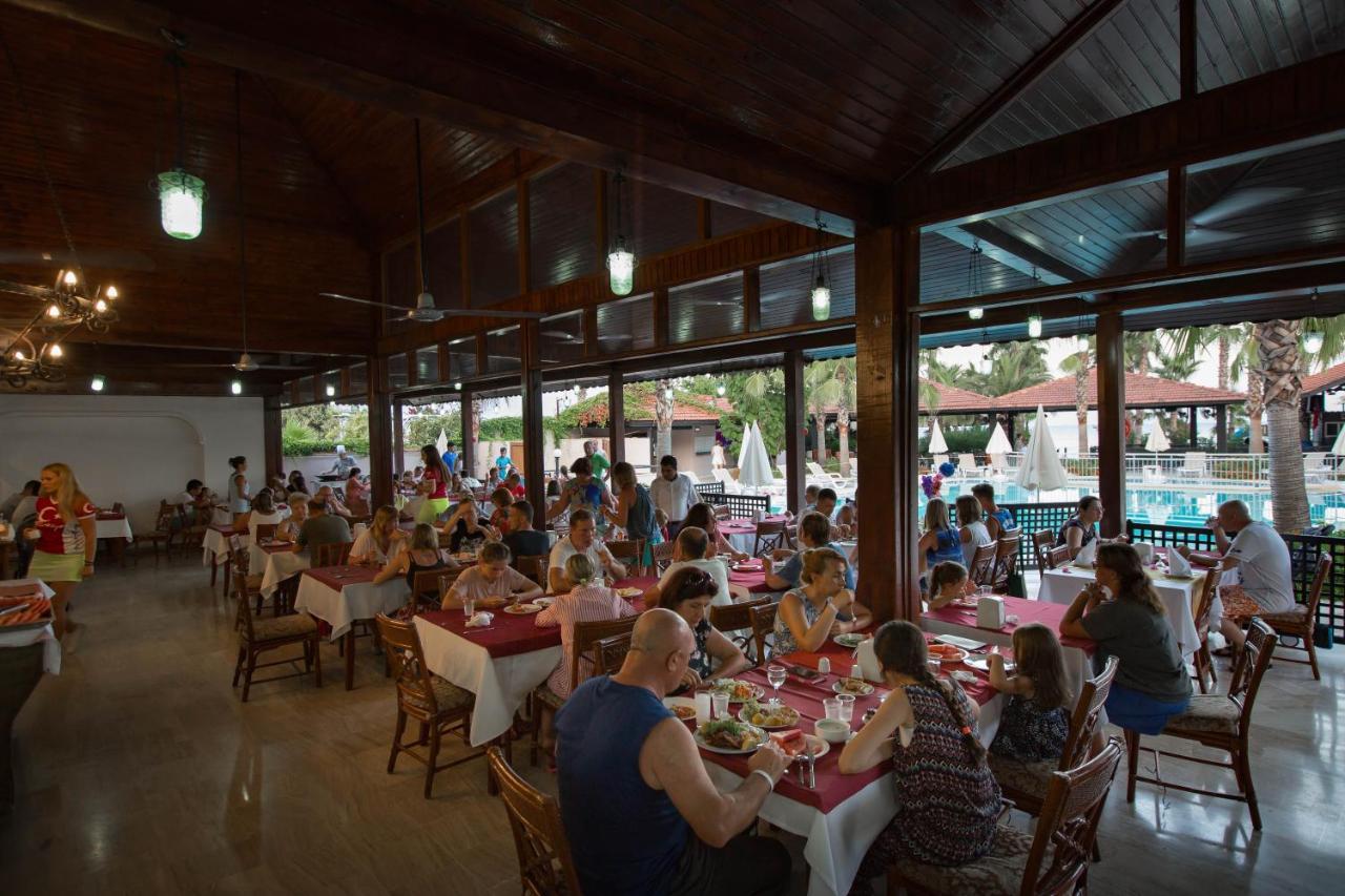 Club Akman Beach Camyuva Bagian luar foto