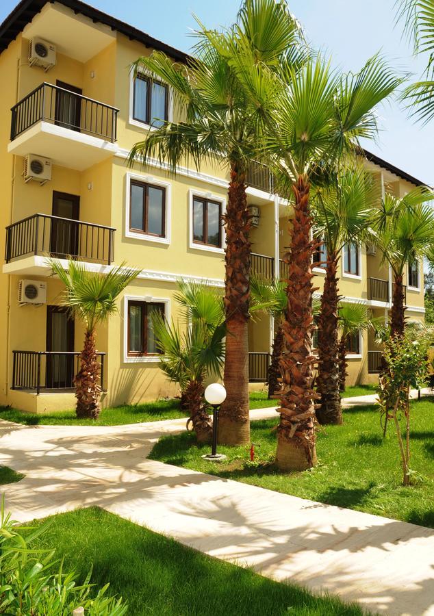 Club Akman Beach Camyuva Bagian luar foto