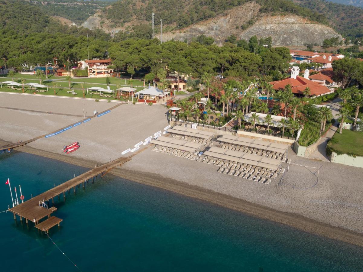Club Akman Beach Camyuva Bagian luar foto